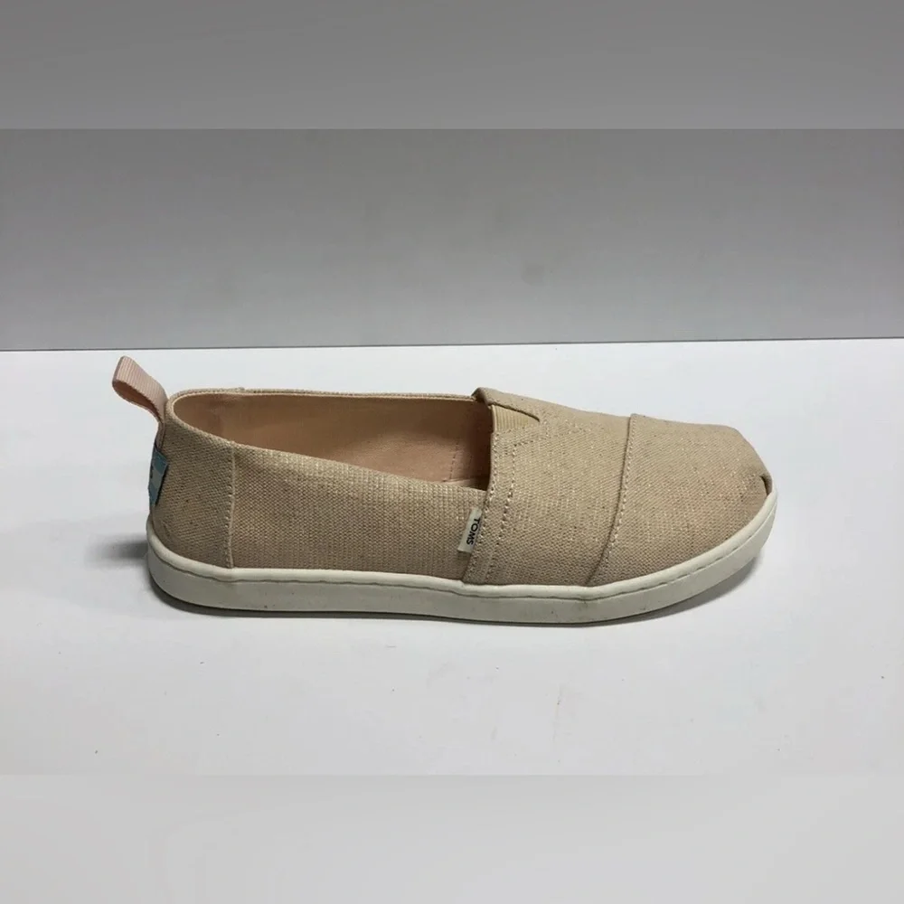 Toms Alpargata Girls Slip On Size 3.5M Big Kid